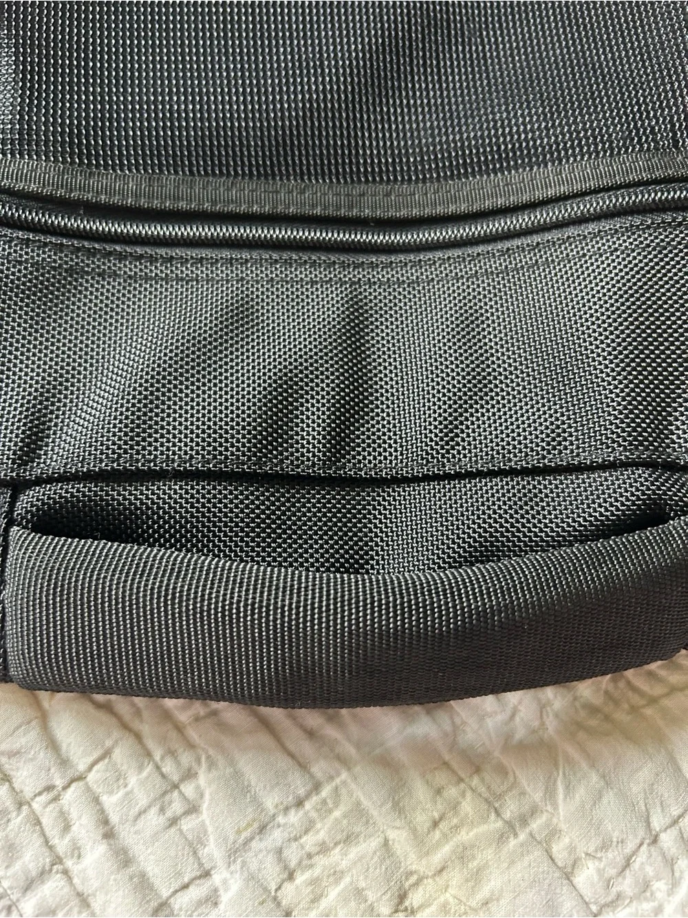 Vintage Y2K Gap Black Nylon Messenger Crossbody Top Handle Techwear Gear Bag